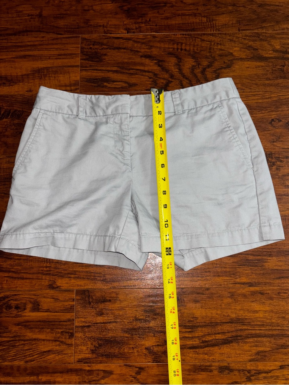 LOFT Light Gray Women's Classic Chino Shorts Original Casual Cotton Summer Short - Picture 2 of 5